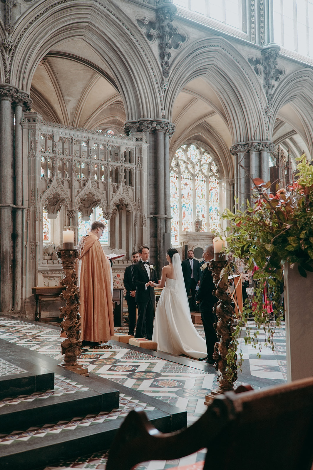 Ceremony at Ely Cathedral wedding